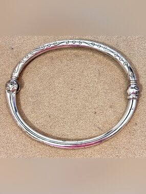 Brighton Charming Bangle bracelet in Silver Hinged Holds beads & charms on half